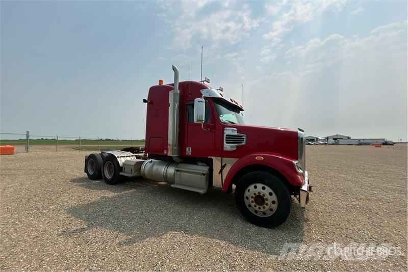Freightliner SD122 6x4 T/A Sleeper Truck Tractor Tractor Units