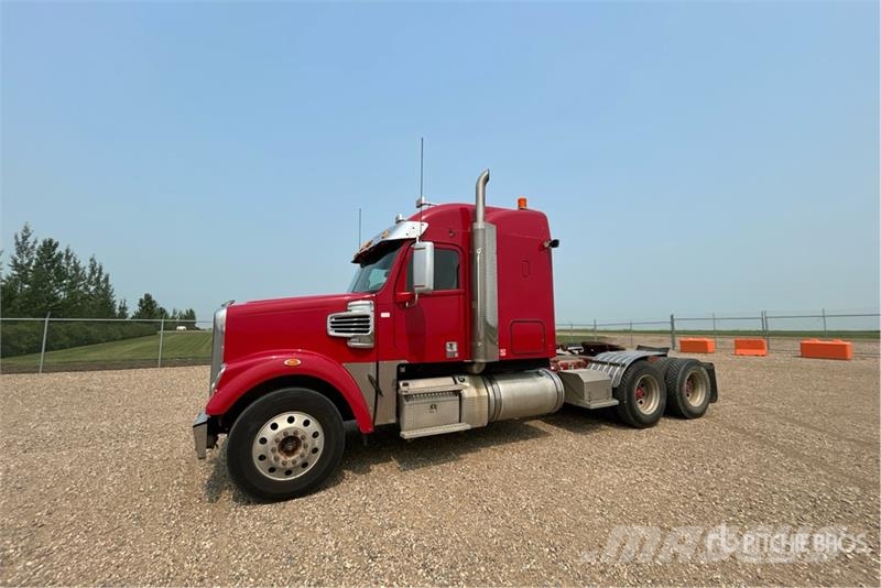Freightliner SD122 6x4 T/A Sleeper Truck Tractor Tractor Units