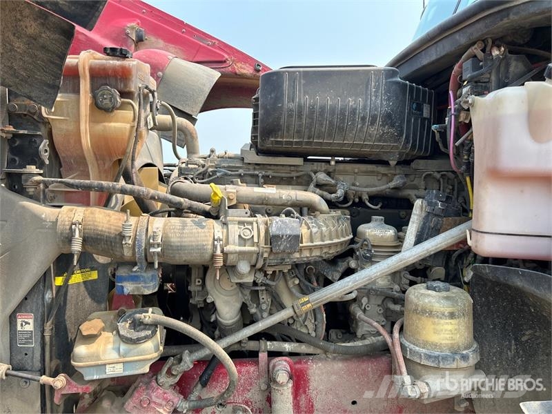 Freightliner SD122 6x4 T/A Sleeper Truck Tractor Tractor Units