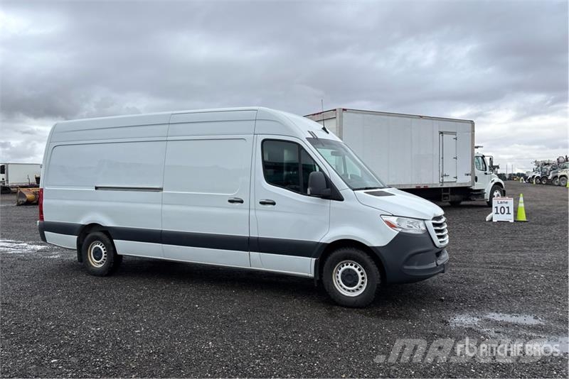 Freightliner SPRINTER Cargo Van Preču pārvadāšanas furgoni