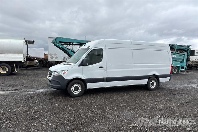 Freightliner SPRINTER Cargo Van Preču pārvadāšanas furgoni