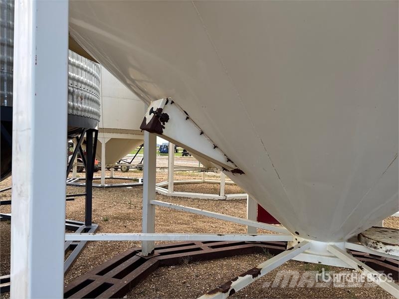 Friesen +/- 100 ton 3 Ring Fertilizer Hopper Grain Bin Afgrødehåndtering - Andet udstyr