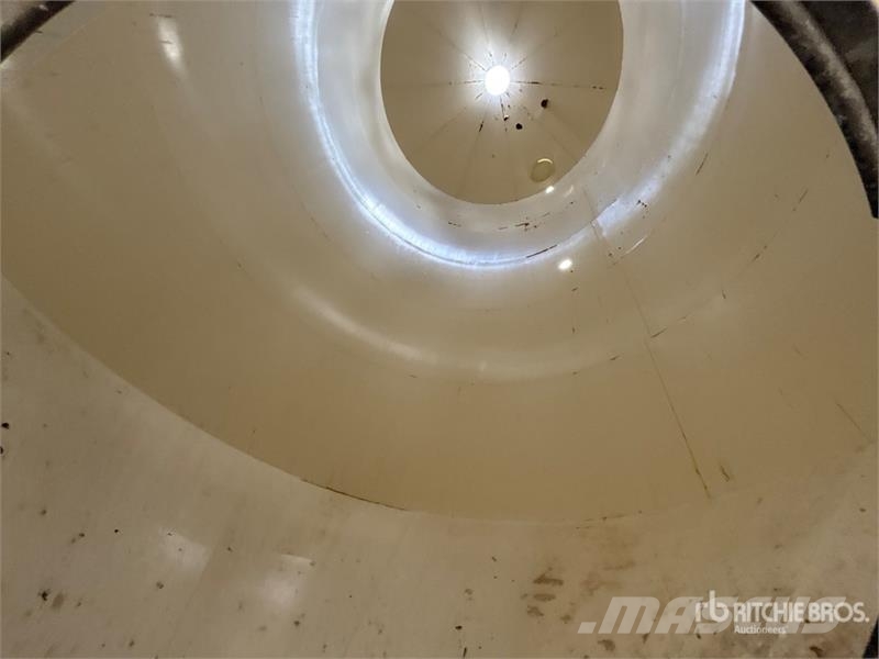 Friesen +/- 165 ton 5 Ring Fertilizer Hopper Grain Bin Afgrødehåndtering - Andet udstyr