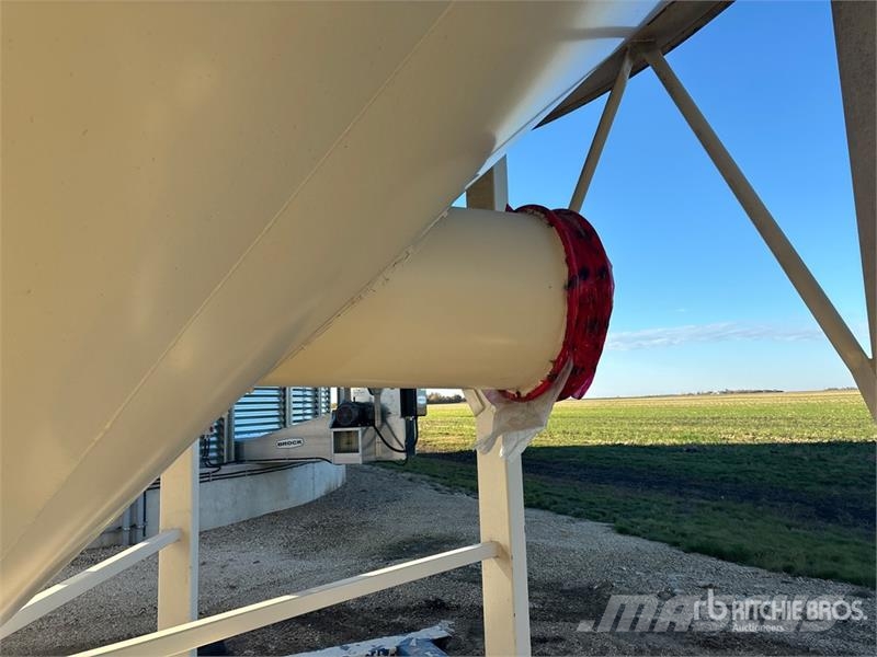 Friesen +/- 65 t 3 Ring Fertilizer Hopper Grain Bin Stockage, conditionnement - Autres