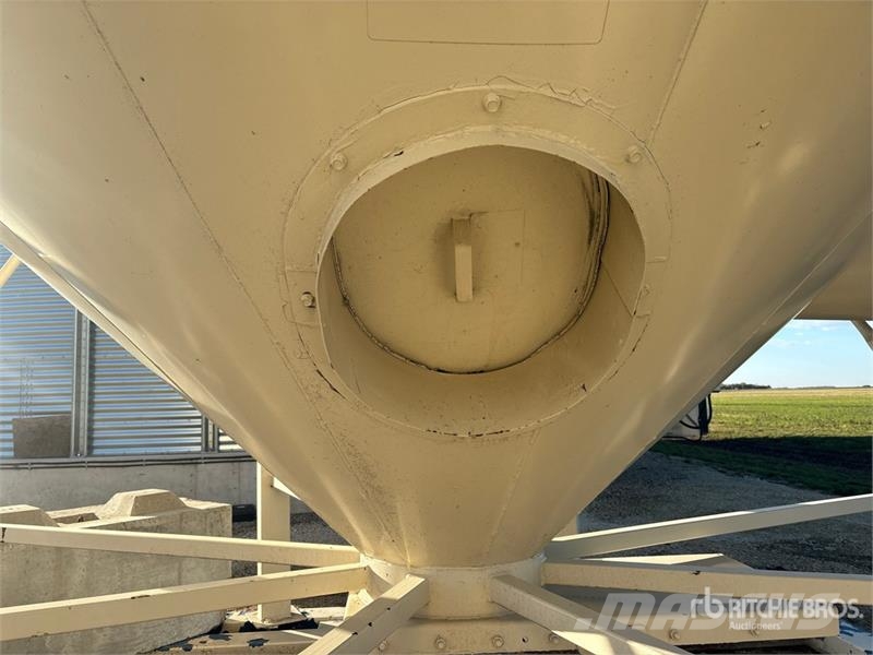 Friesen +/- 65 t 3 Ring Fertilizer Hopper Grain Bin Stockage, conditionnement - Autres