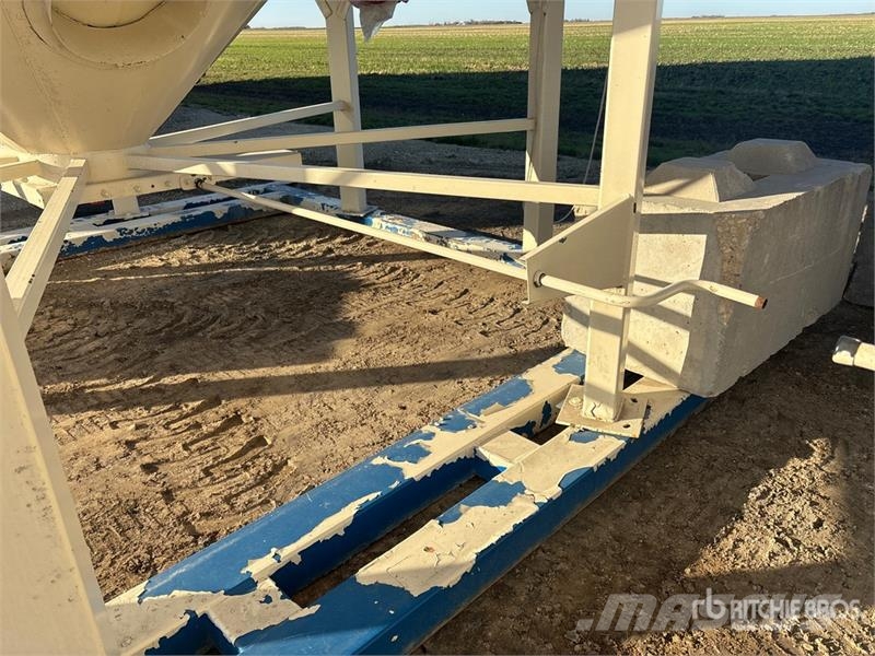 Friesen +/- 65 t 3 Ring Fertilizer Hopper Grain Bin Stockage, conditionnement - Autres