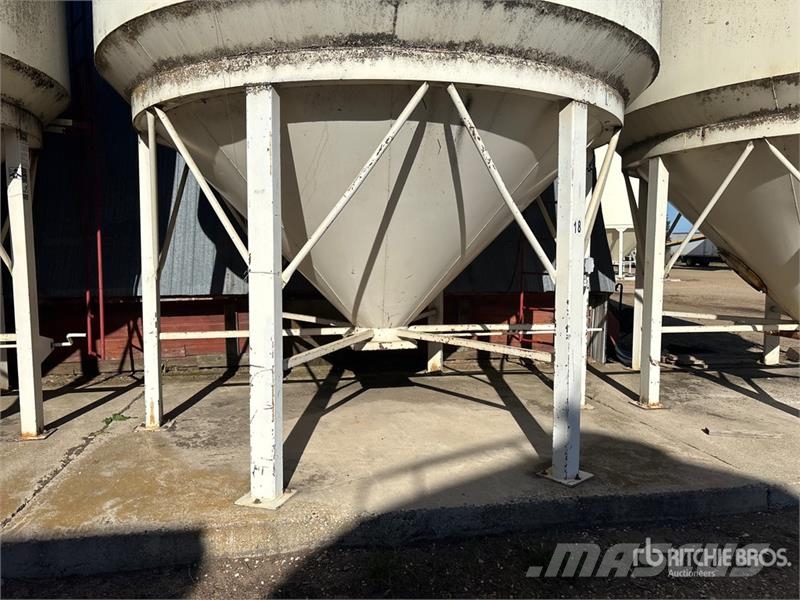 Friesen +/- 75 ton 3 Ring Fertilizer Hopper Grain Bin Sonstige Ernte Verarbeitung und -lagerung