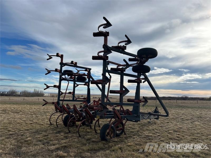 Friggstad 35 ft Cultivator زراعات