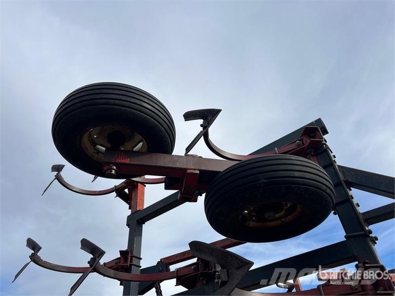 Friggstad 35 ft Cultivator زراعات
