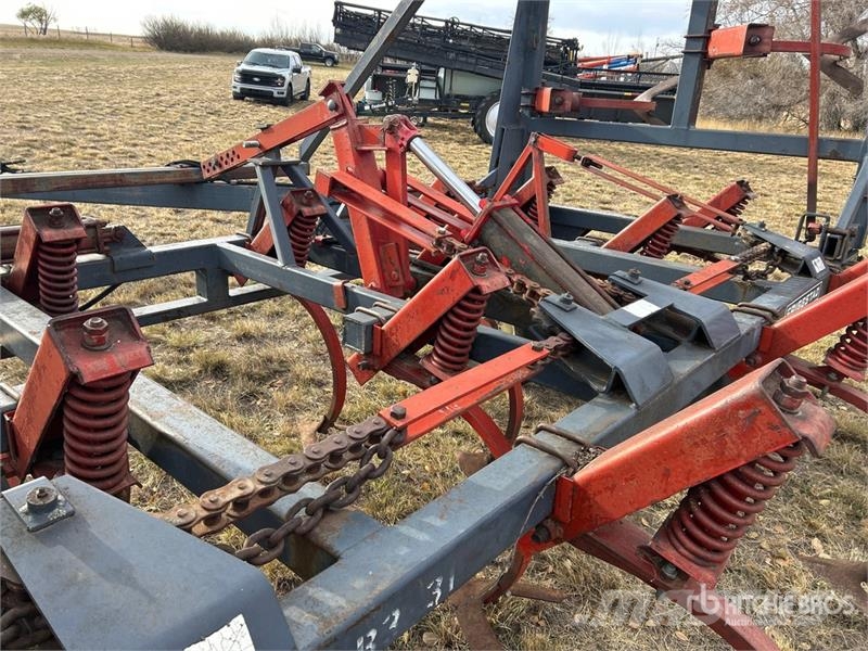 Friggstad 35 ft Cultivator زراعات