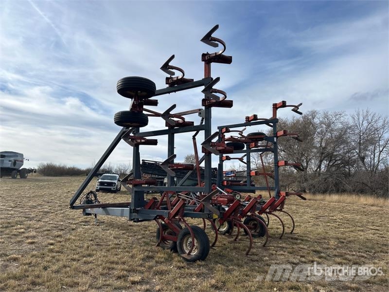 Friggstad 35 ft Cultivator زراعات