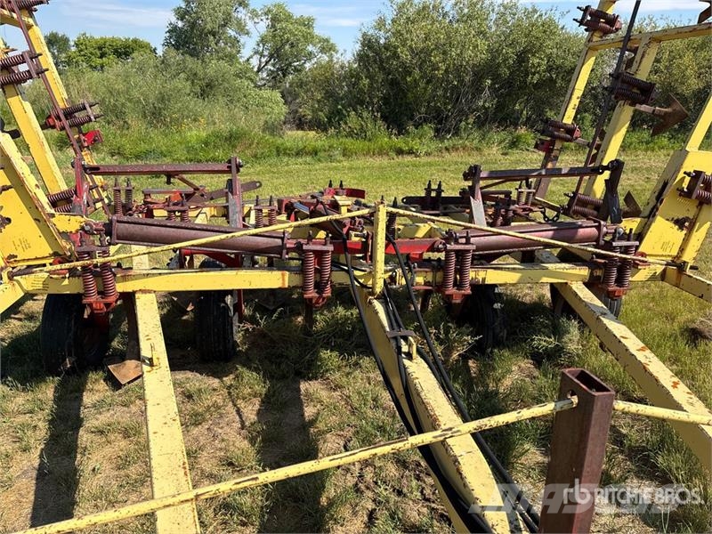 Friggstad 36 ft Cultivator Cultivators
