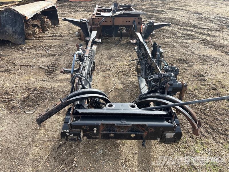  Front Axle and Frame Transportes - Outros
