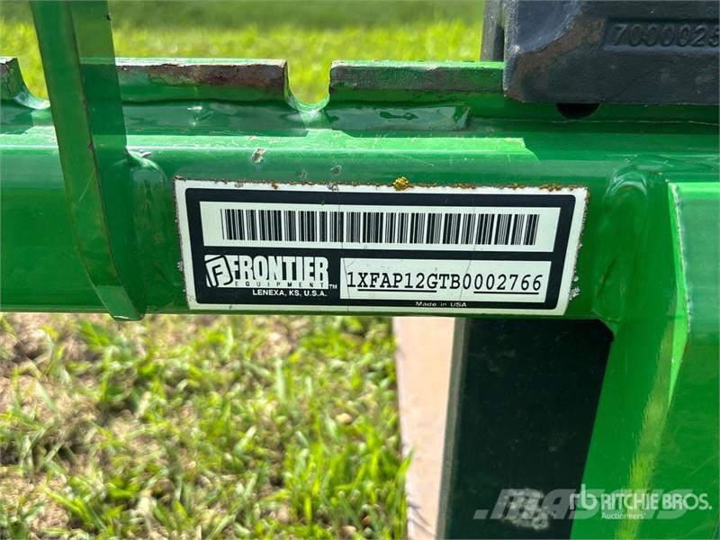 Frontier 48 in Tractor Pallet Forks شوكات
