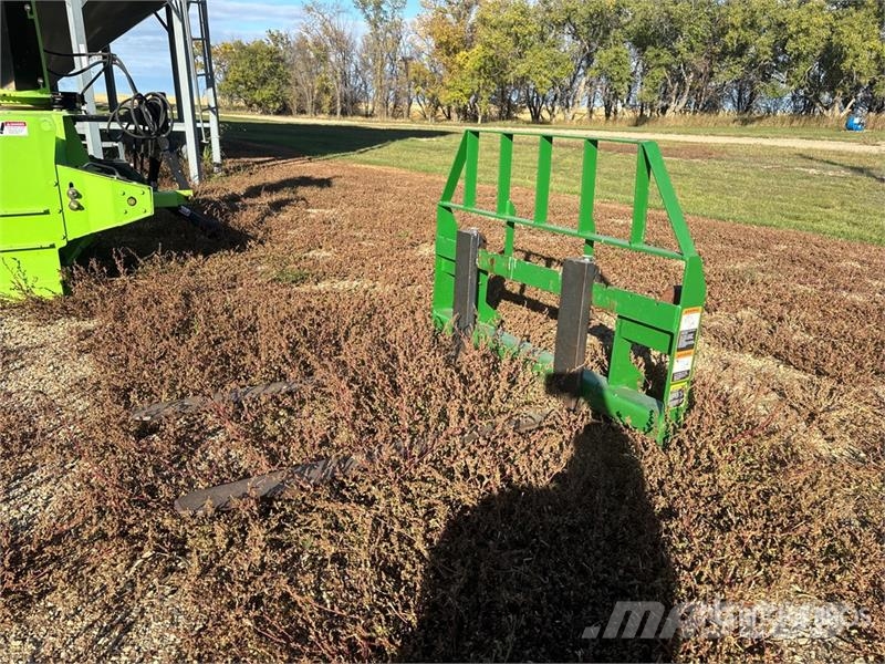 Frontier 48 in Tractor Pallet Forks شوكات