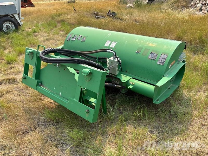 Frontier 75 in Sweeper Attachment Cepillos