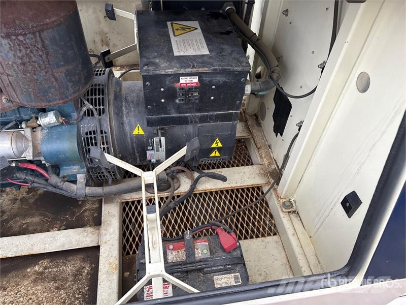 Frontier PT4023S 21 kW Skid Mounted Light Tower أبراج خفيفة