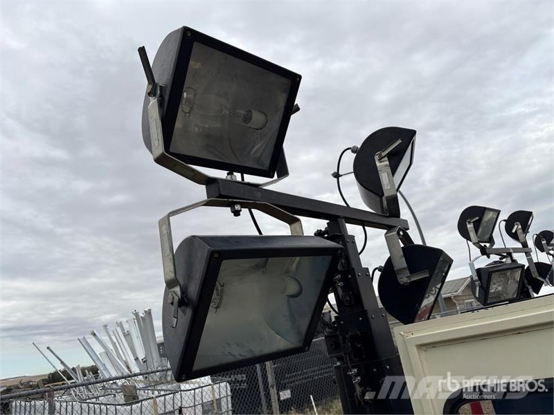Frontier PT4023S 21 kW Skid Mounted Light Tower Fénytornyok
