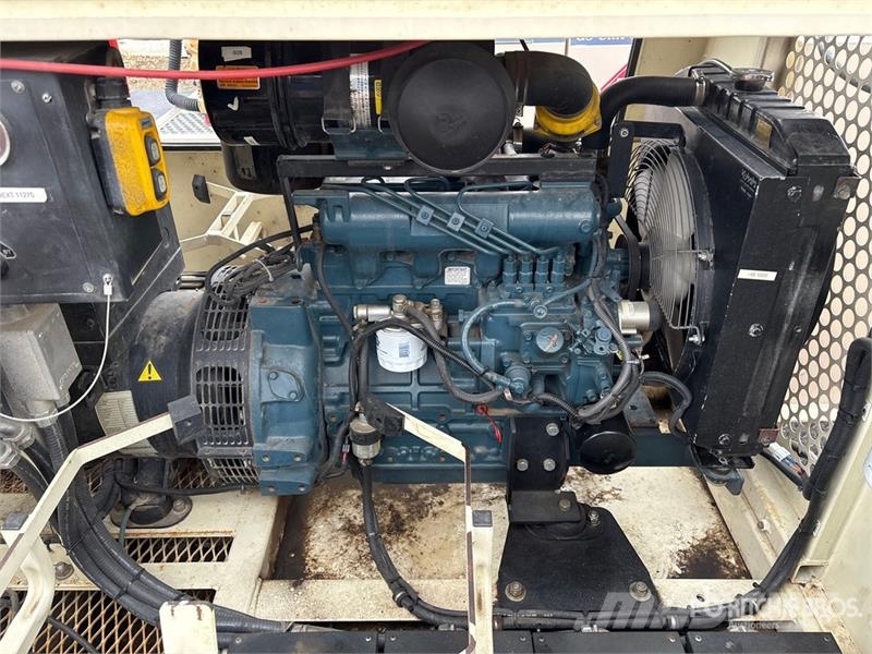 Frontier PT4023S 21 kW Skid Mounted Light Tower أبراج خفيفة