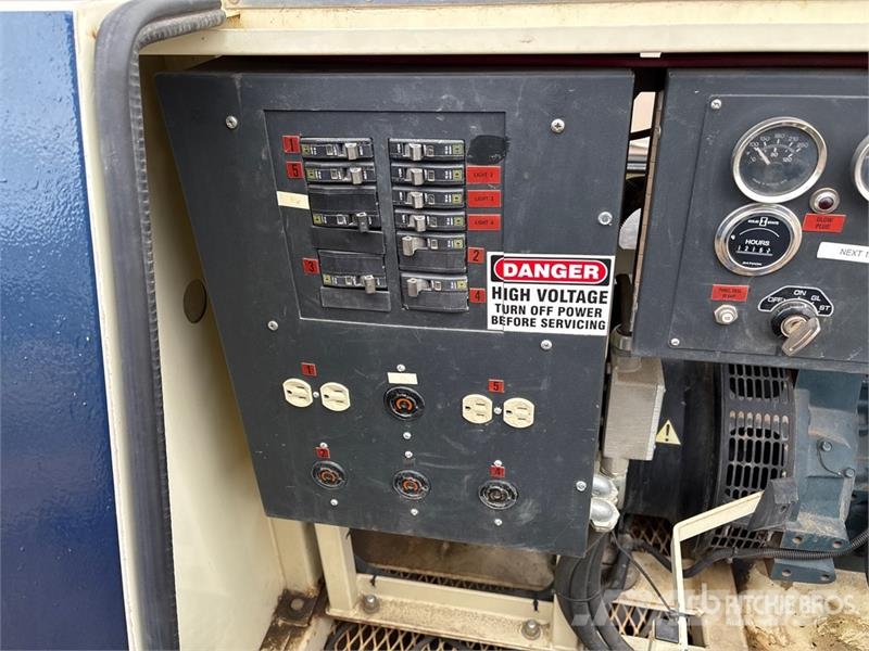 Frontier PT4023S 21 kW Skid Mounted Light Tower Fénytornyok