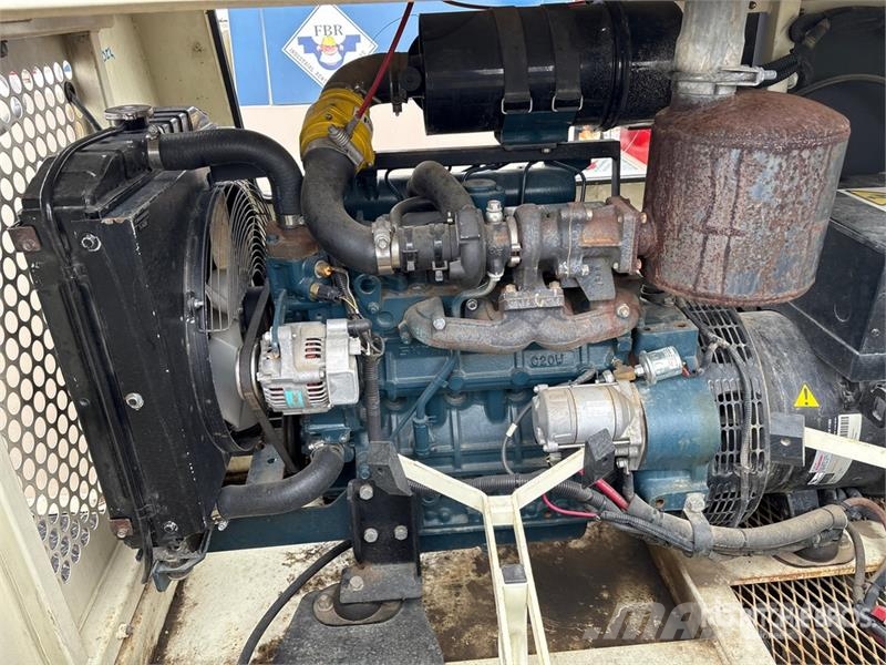 Frontier PT4023S 21 kW Skid Mounted Light Tower أبراج خفيفة