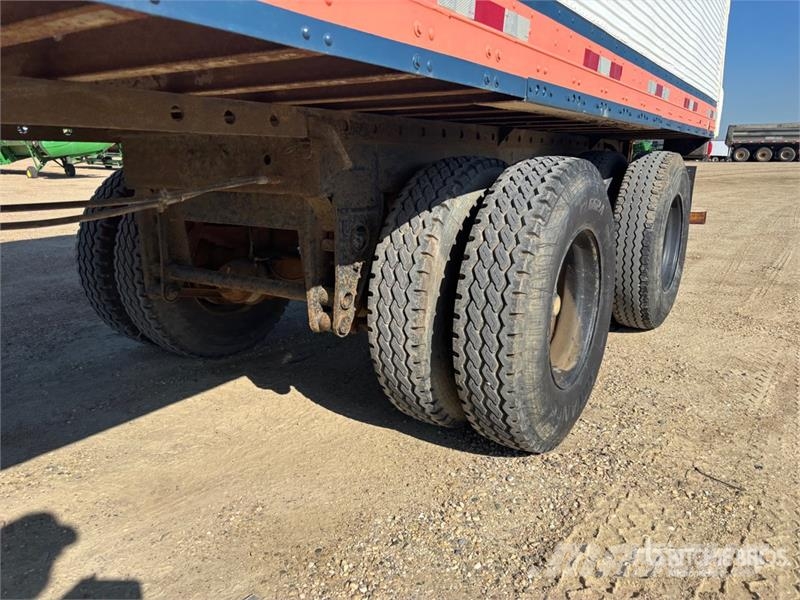 Fruehauf 45 ft x 102 in T/A Storage Van Trailer Gesloten opbouw trailers