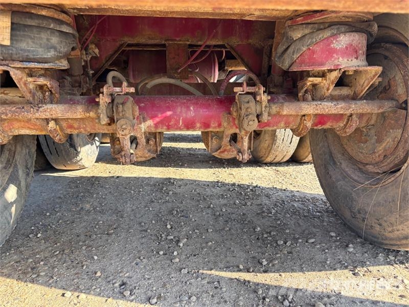 Fruehauf 46 ft Tri/A Flatbed Oilfield Trailer Macchine utensili