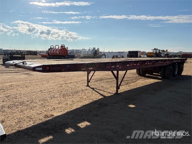 Fruehauf 46 ft Tri/A Flatbed Oilfield Trailer Macchine utensili
