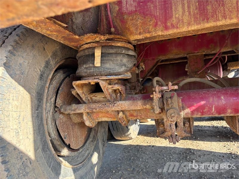 Fruehauf 46 ft Tri/A Flatbed Oilfield Trailer Macchine utensili