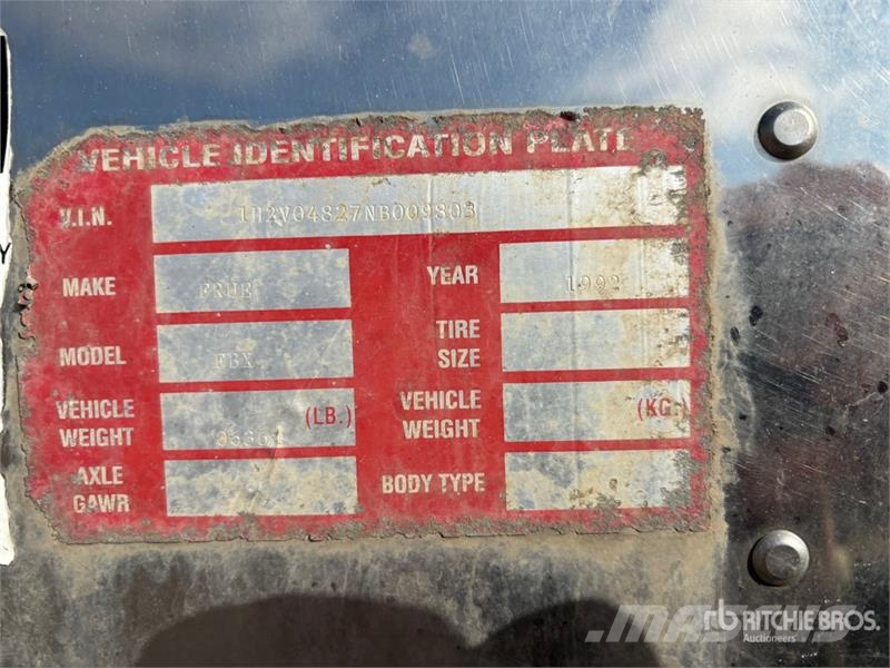Fruehauf 48 ft x 102 in T/A Van Trailer Umpikoriperävaunut