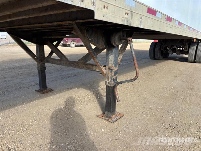Fruehauf 48 ft x 102 in T/A Van Trailer Umpikoriperävaunut