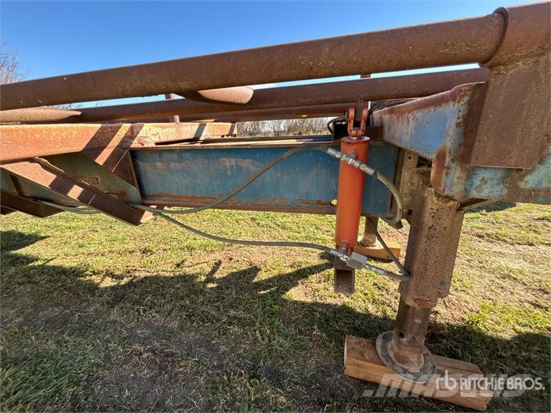 Fruehauf 50 ft T/A Bale Hauling Trailer Muut heinä- ja tuorerehukoneet