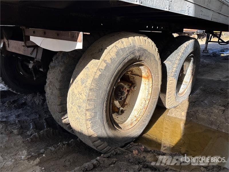 Fruehauf FB9-F2-50 50 ft T/A Van Trailer Ρυμούλκες κλούβα