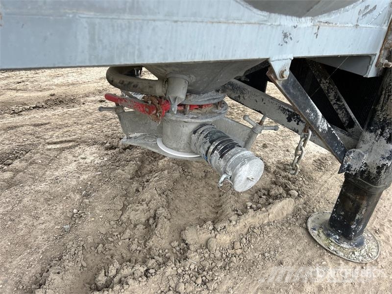 Fruehauf HAB-F2W-J1200 T/A Pneumatic Bulk Trailer Інші причепи