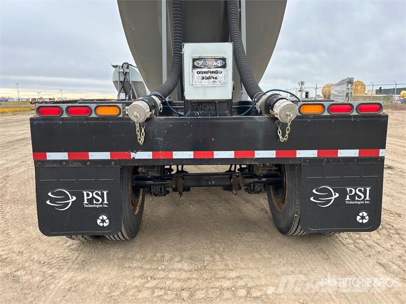 Fruehauf T/A Pneumatic Bulk Trailer Інші причепи