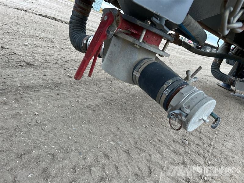 Fruehauf T/A Pneumatic Bulk Trailer Інші причепи