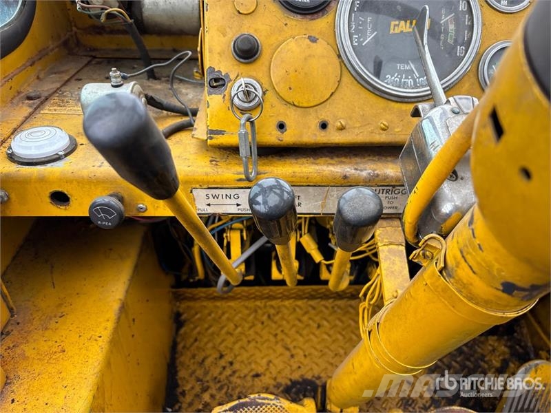 Galion Model 80 40 ton 4x4 Rough Terrain Crane 越野轮胎起重机︳越野吊︳越野起重机︳移动式起重机