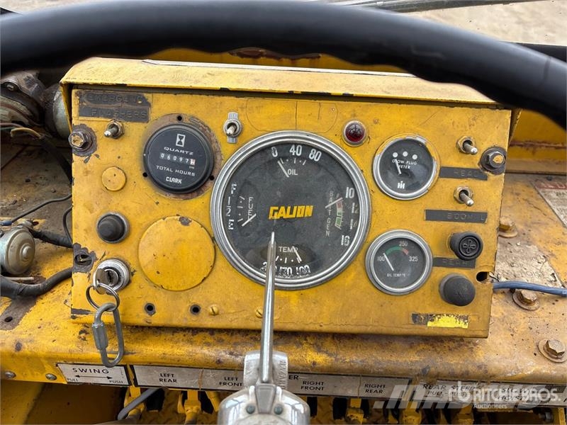 Galion Model 80 40 ton 4x4 Rough Terrain Crane 越野轮胎起重机︳越野吊︳越野起重机︳移动式起重机