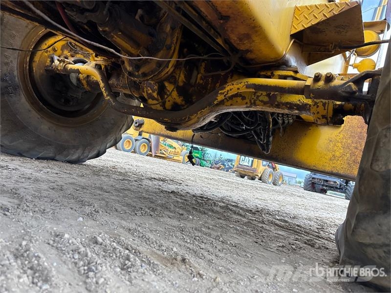 Galion Model 80 40 ton 4x4 Rough Terrain Crane 越野轮胎起重机︳越野吊︳越野起重机︳移动式起重机