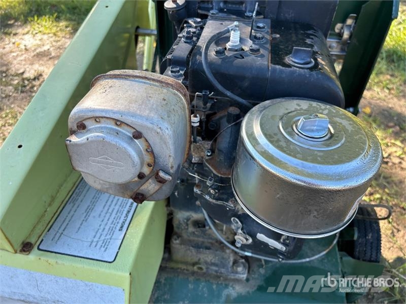 GANDY JMC Slit Over Seeder (Inoperable) Sonstige Landmaschinen
