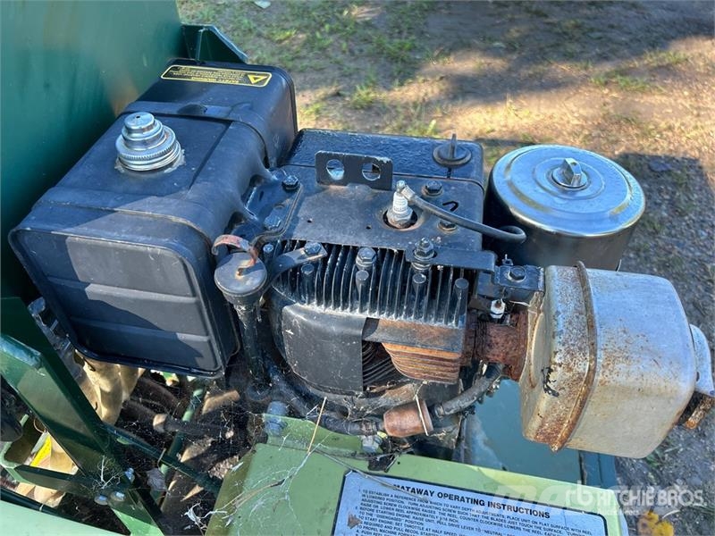 GANDY JMC Slit Over Seeder (Inoperable) Sonstige Landmaschinen