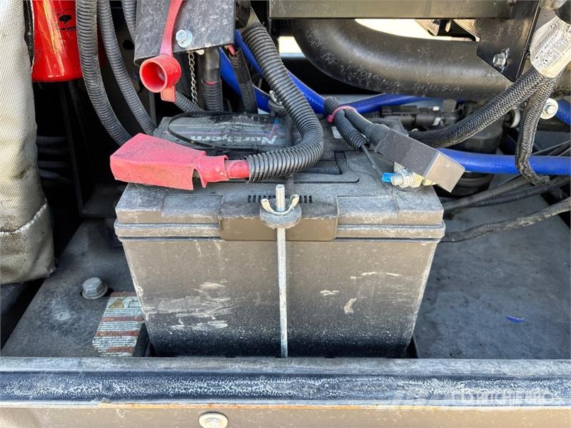 Generac MDG75 60 kW Mobile Generator Set Geradores a diesel