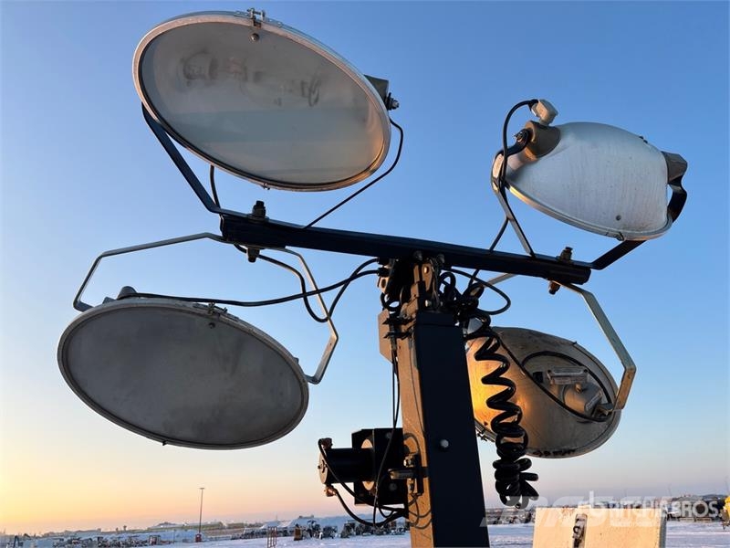 Generac MLT3060KV 6 kW Light Tower (Inoperable) Lichtmasten