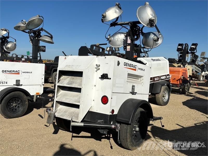 Generac MLT4200IVF4 20 kW Light Tower Valopylväät