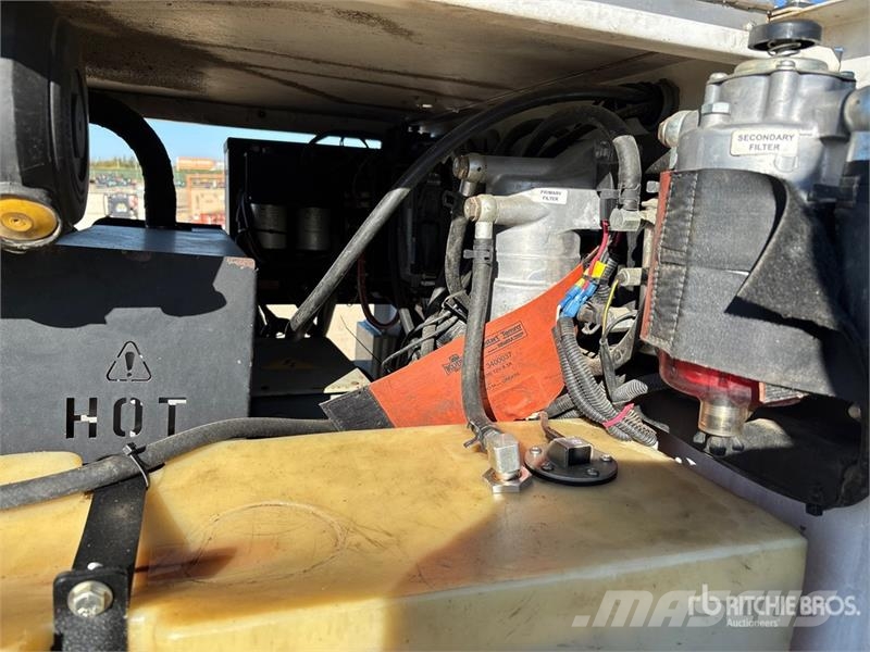 Generac MLT4200IVF4 20 kW Light Tower Valopylväät