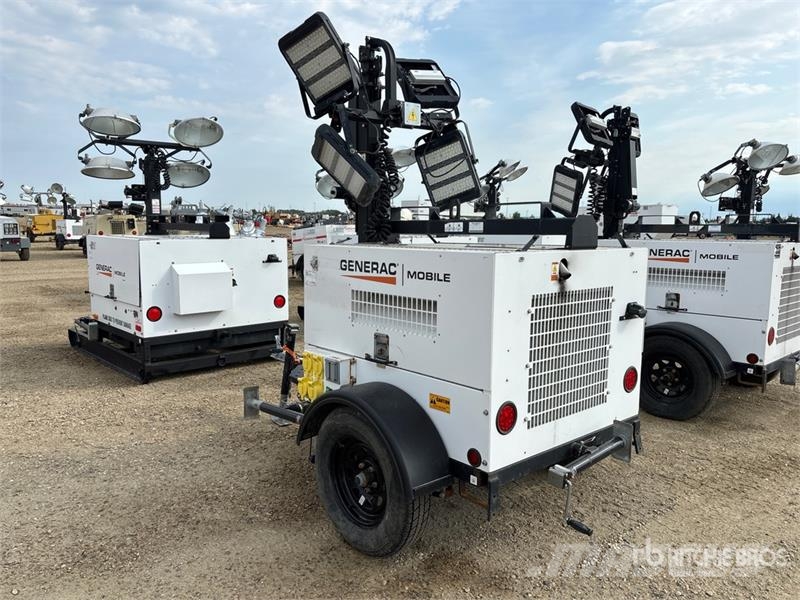 Generac MLT4200IVF4 20 kW Light Tower ライトタワー