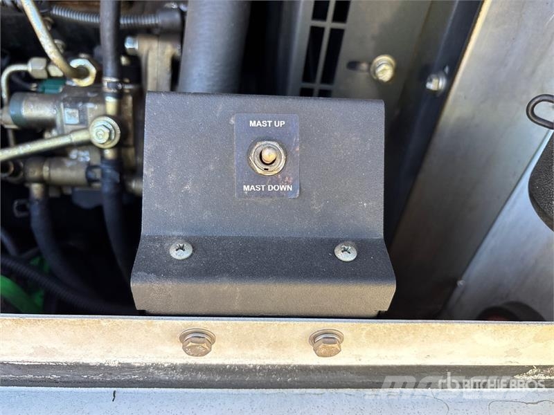 Generac MLT4200IVF4 20 kW Light Tower Valopylväät