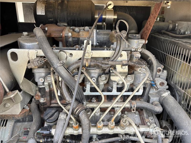 Generac MLT4200IVF4 20 kW Light Tower ライトタワー