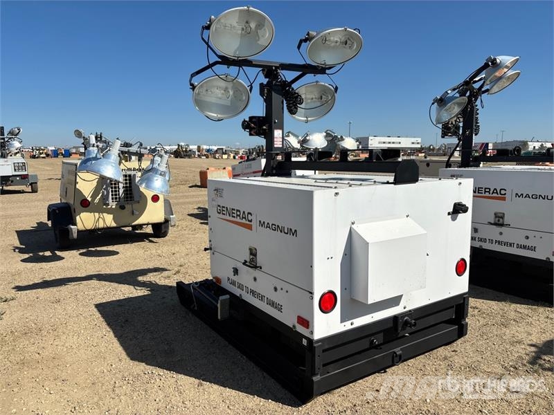Generac MLT5080KVCAN 8 kW Light Tower ライトタワー