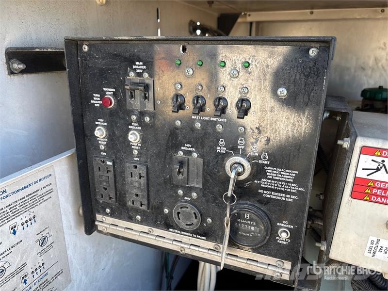 Generac MLT5080KVCAN 8 kW Light Tower Valopylväät